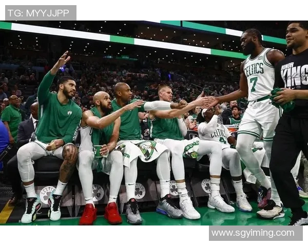 巴克利分析绿军拆队原因强调塔图姆缺席才是关键因素 巴克利分析绿军拆队原因强调塔图姆缺席才是关键因素