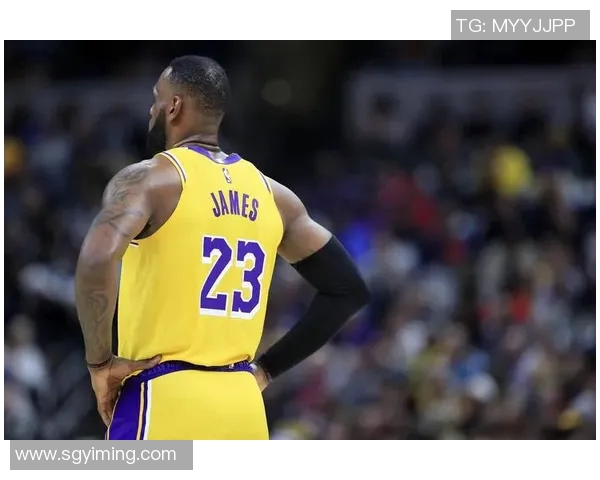 湖人队记:詹姆斯已全程参与所有训练,打爵士有望复出 湖人队记:詹姆斯已全程参与所有训练,打爵士有望复出